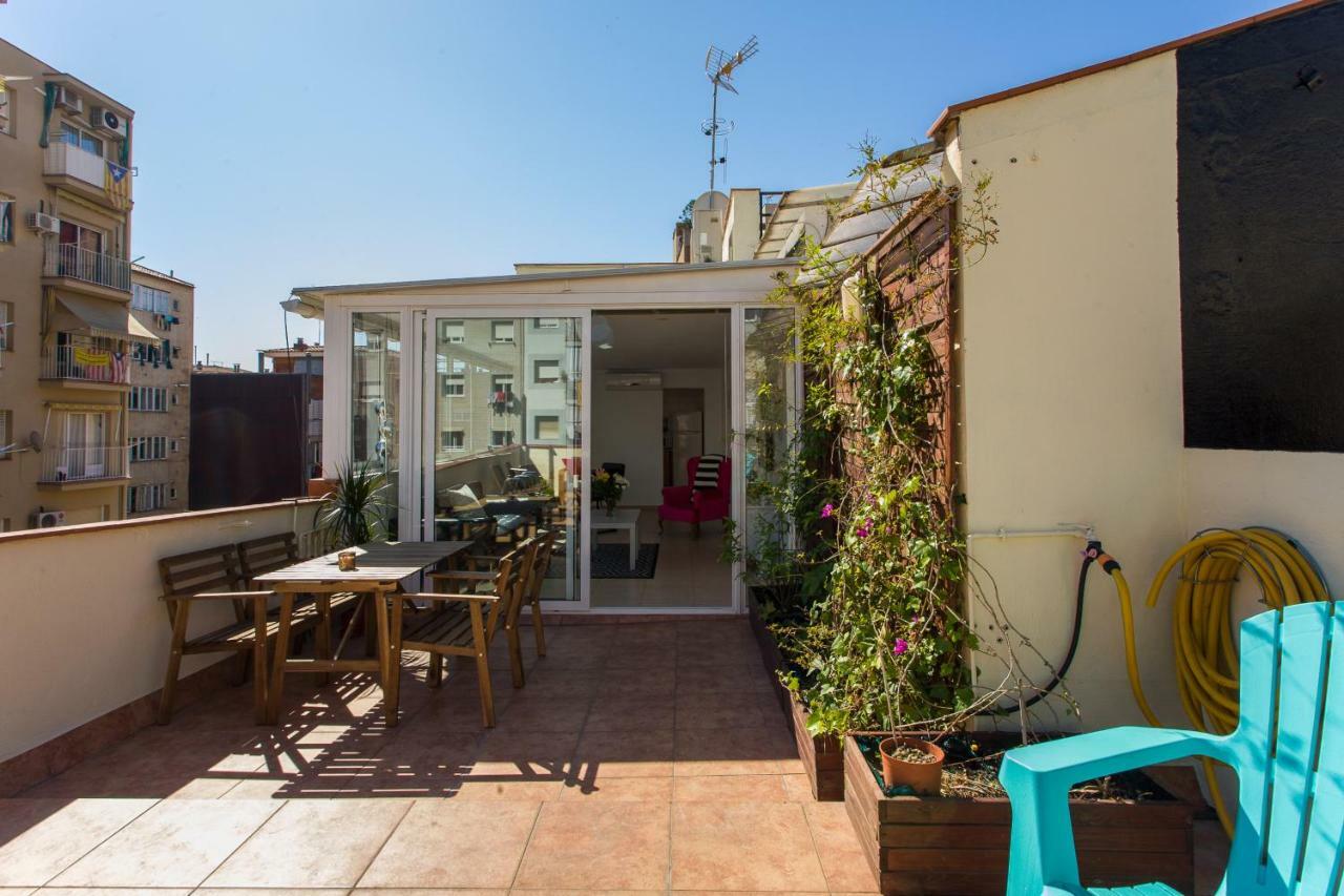 Key PENTHOUSE Sagrada Familia Apartment Barcelona Bagian luar foto